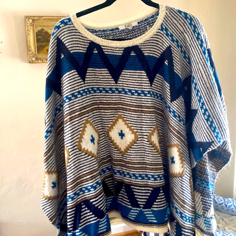 BB Dakota poncho